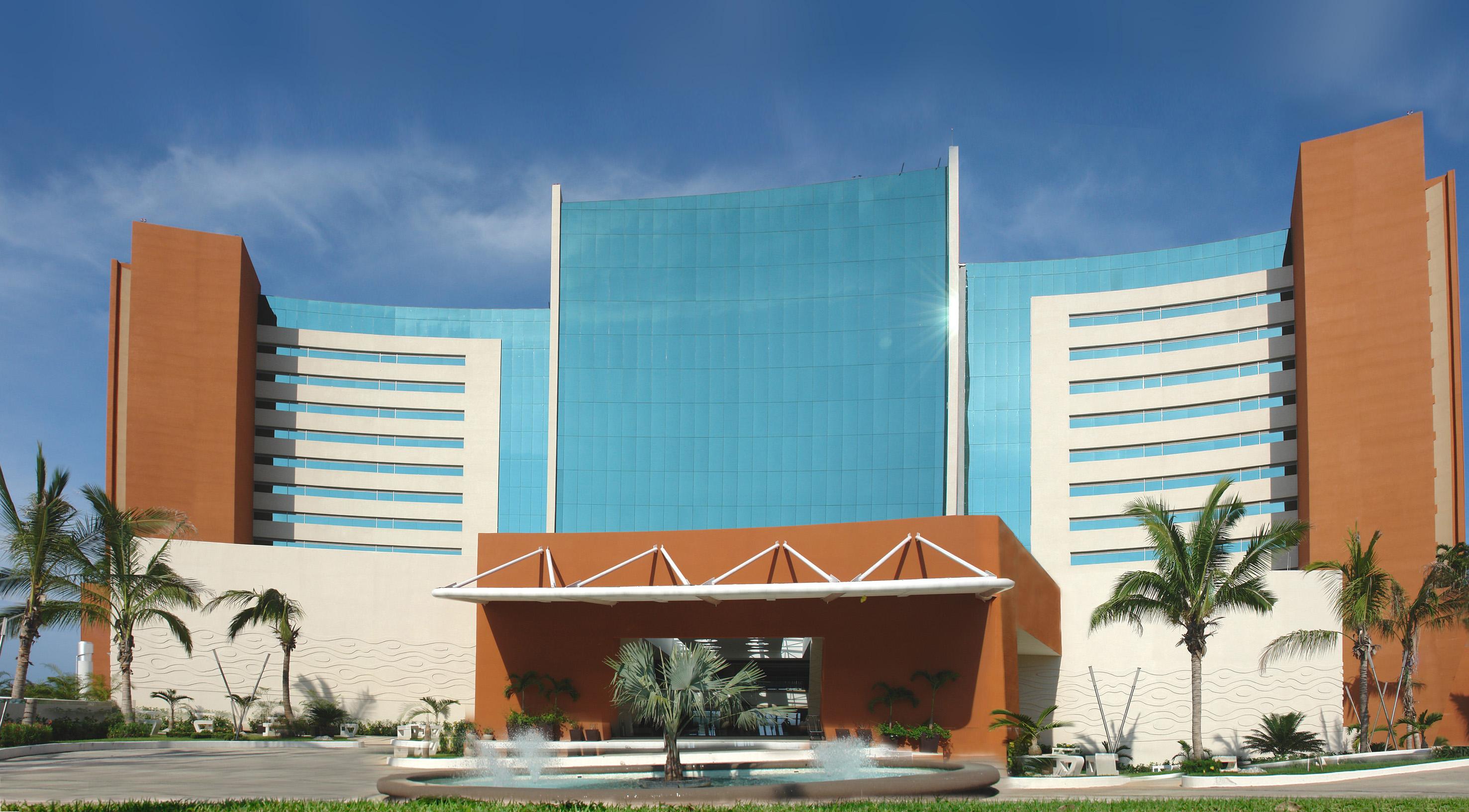 Azul Ixtapa Grand All Inclusive Suites - Spa & Convention Center Εξωτερικό φωτογραφία The Grand at Moon Palace