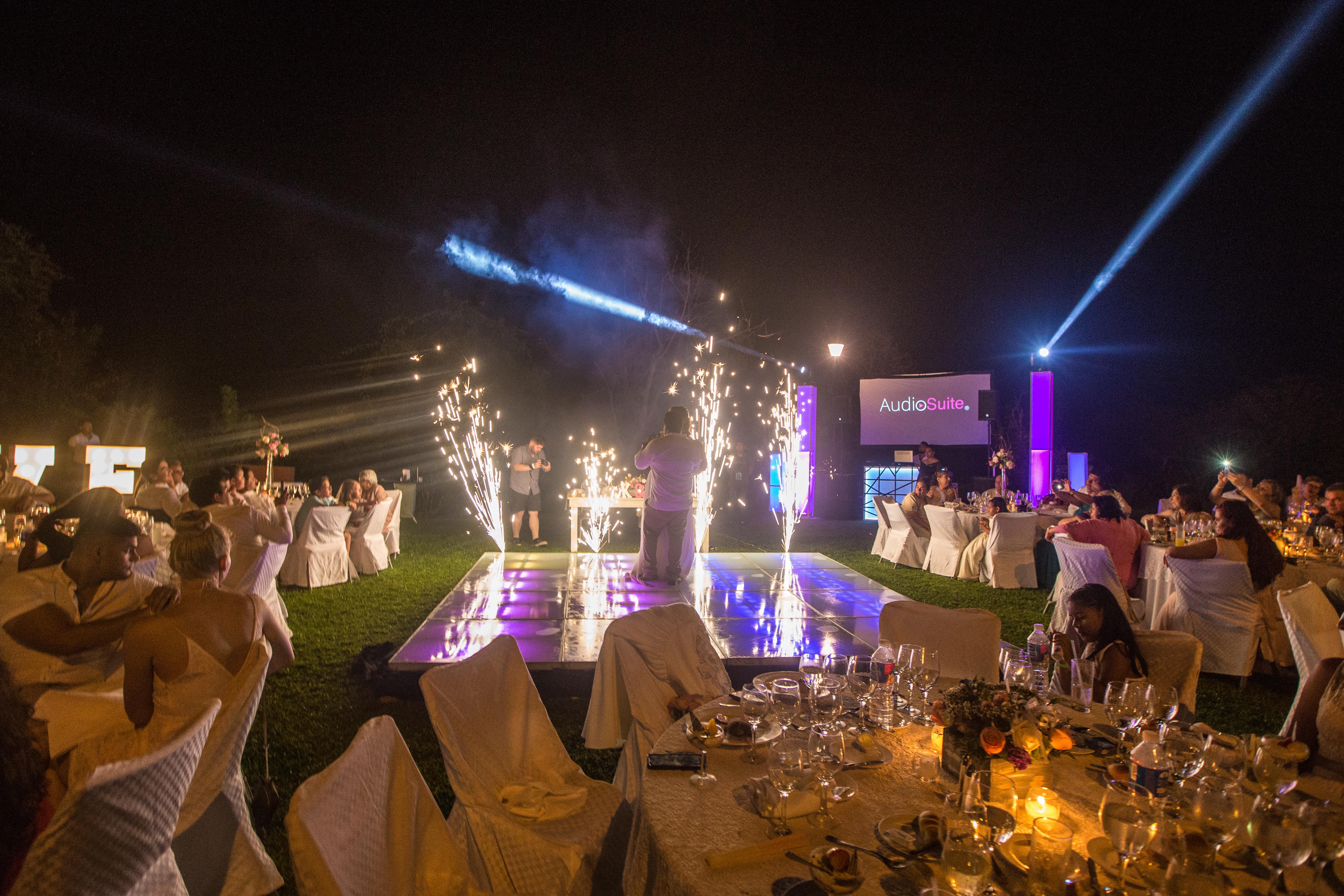 Azul Ixtapa Grand All Inclusive Suites - Spa & Convention Center Εξωτερικό φωτογραφία Wedding in Egypt