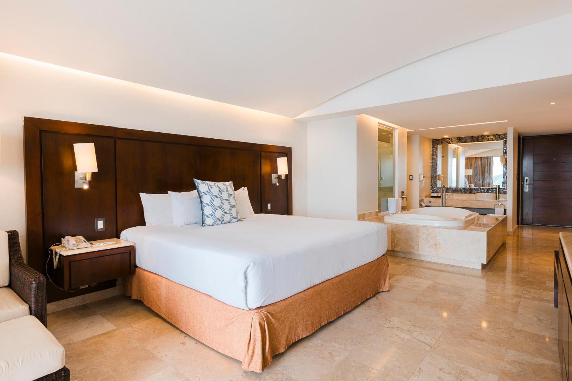 Azul Ixtapa Grand All Inclusive Suites - Spa & Convention Center Εξωτερικό φωτογραφία A room at the hotel